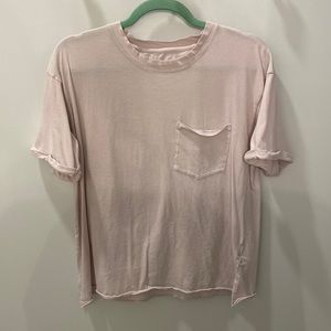 Women’s size medium: Light pinkpocket T-shirt